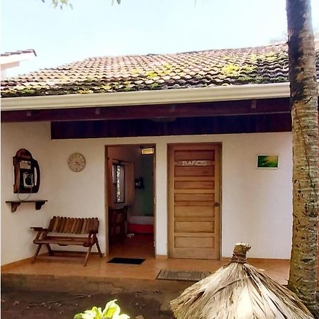 Escape Caribeno Hotell Puerto Viejo de Talamanca Exteriör bild