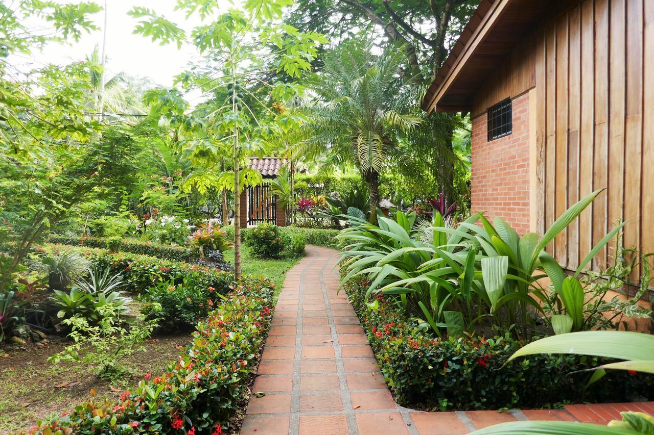 Escape Caribeno Hotell Puerto Viejo de Talamanca Exteriör bild