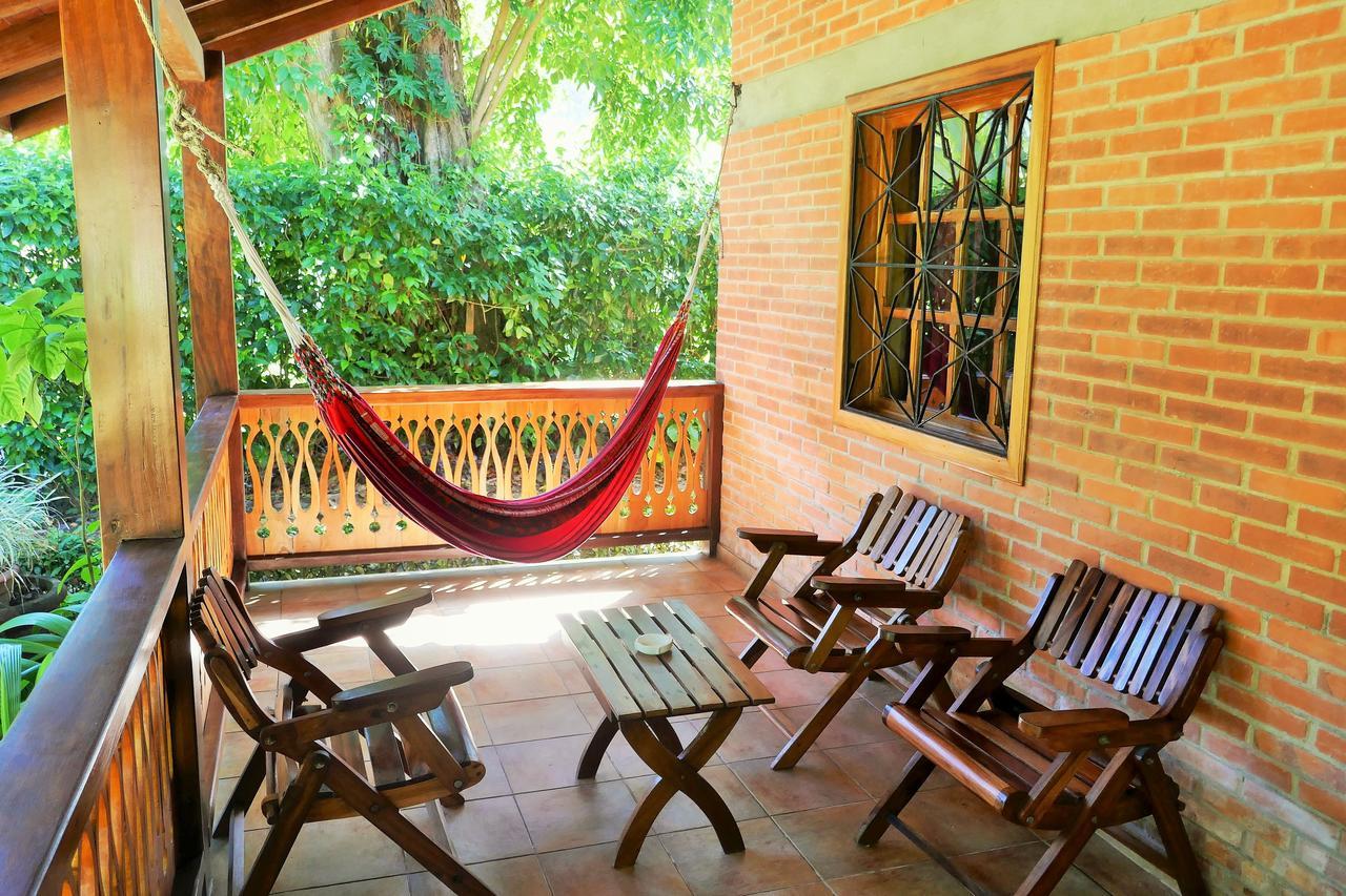 Escape Caribeno Hotell Puerto Viejo de Talamanca Exteriör bild