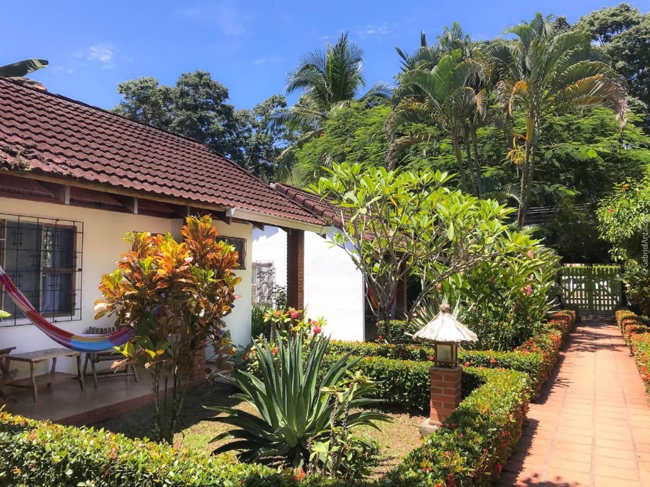 Escape Caribeno Hotell Puerto Viejo de Talamanca Exteriör bild
